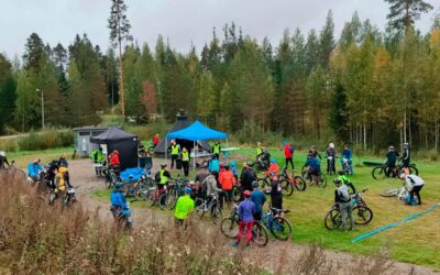 MTB Retki 2025 Petäjävedellä ajettiin mukavassa syyssäässä